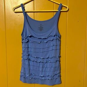 New York & Co periwinkle tank blouse with ruffles
